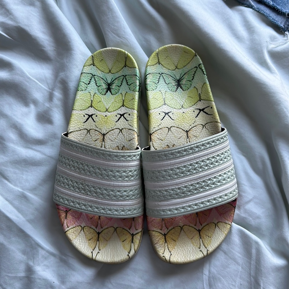 Adidas Butterfly Slides